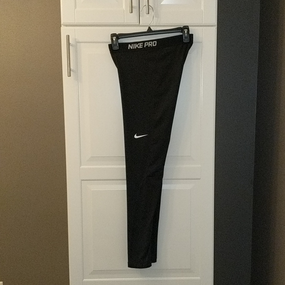 Nike pro compression leggings black
